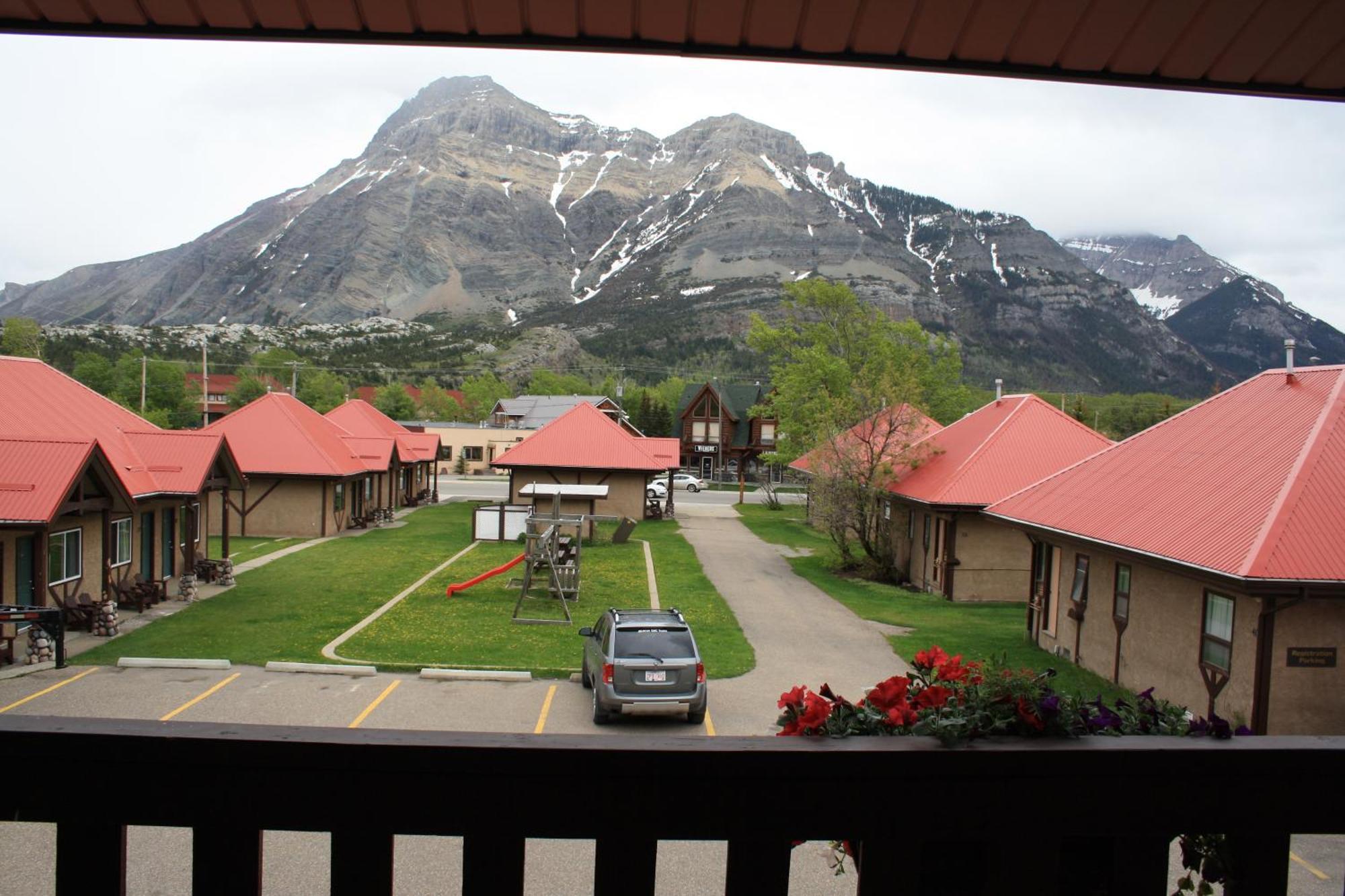 Aspen Village Waterton Park Eksteriør billede